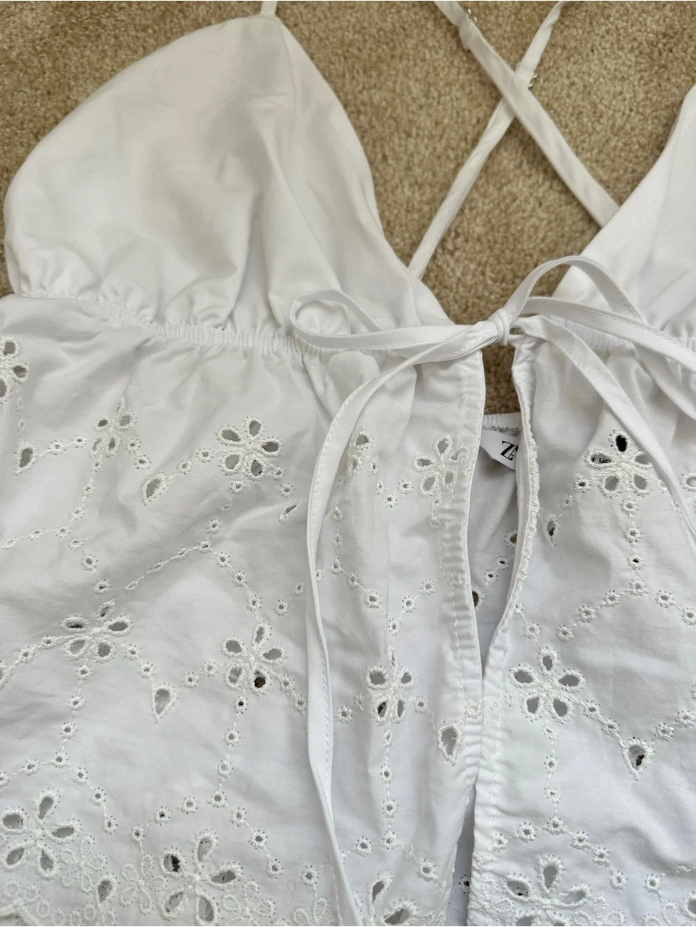 Zara White Eyelet Embroidered Tie-Front Crop Top – Size M